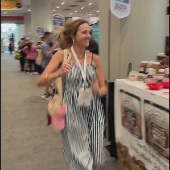 Bone Suckin' Sauce Eastern Vinegar - Product reviews from the NYC Summer Fancy Food Show
