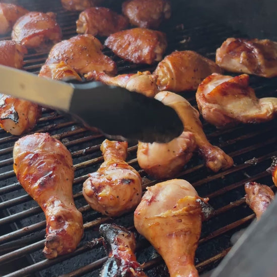 Bone Suckin' grilled chicken video
